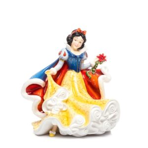 Snow White Disney Princess figurine from the Disney classic Snow White